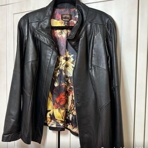 Women’s leather jacket
